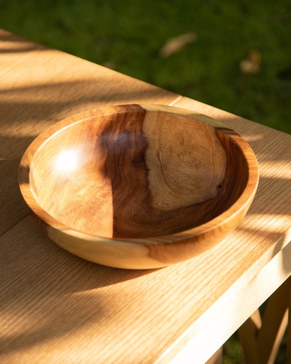 [LAR-DEF-77] Large Wooden Serving Bowl